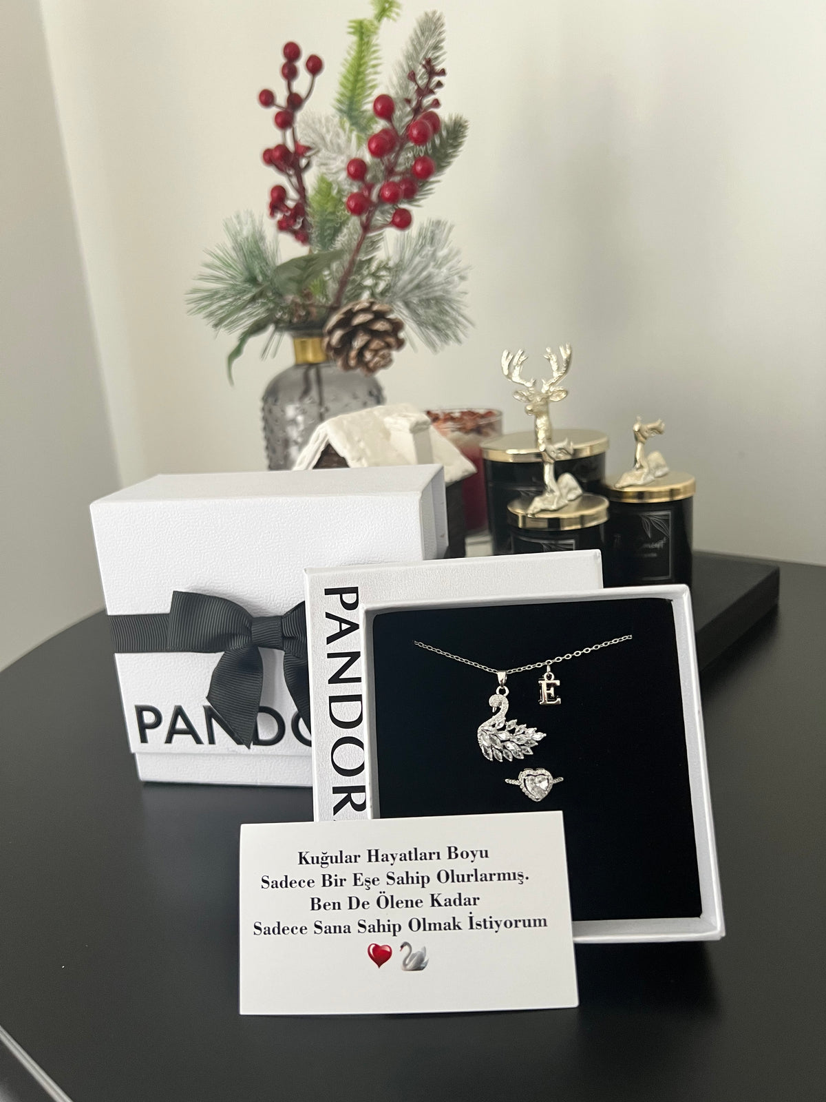 Özel Pandora kutusunda Harfli kuğu set( Harfi not kısmında belirtiniz)