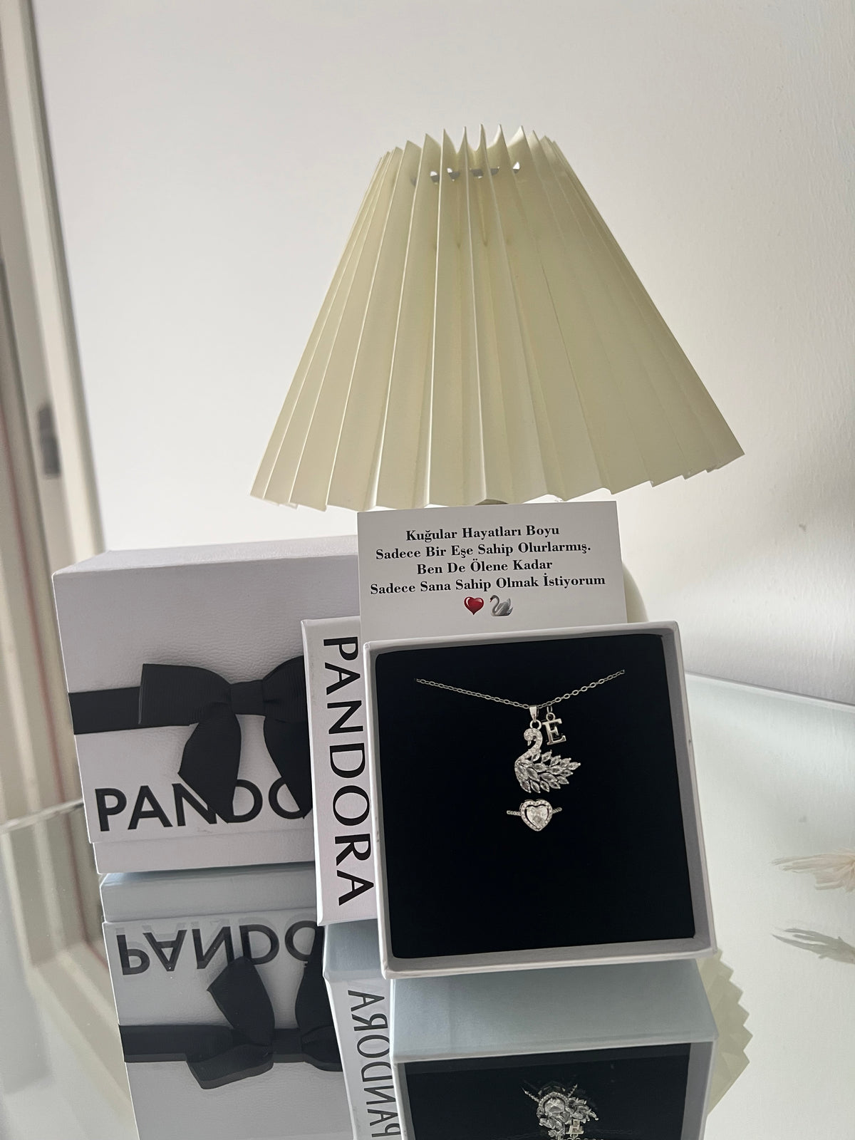 Özel Pandora kutusunda Harfli kuğu set( Harfi not kısmında belirtiniz)