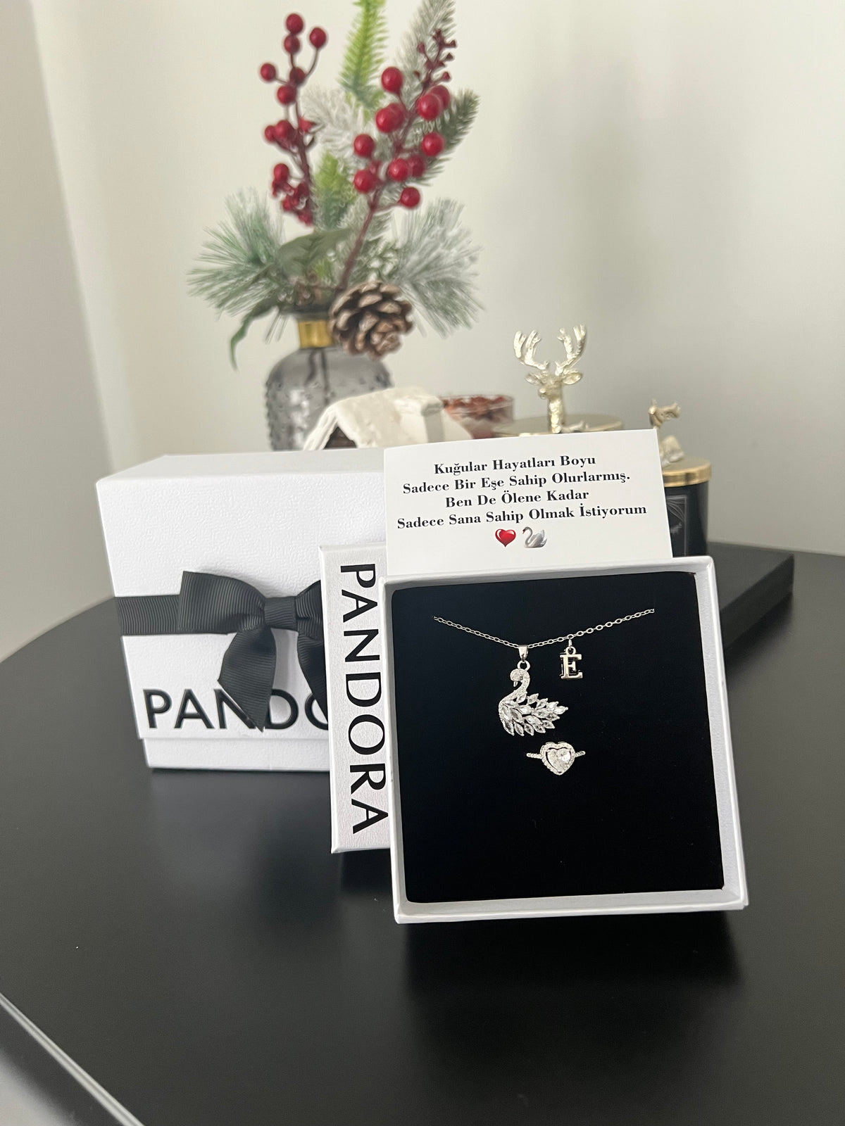 Özel Pandora kutusunda Harfli kuğu set( Harfi not kısmında belirtiniz)